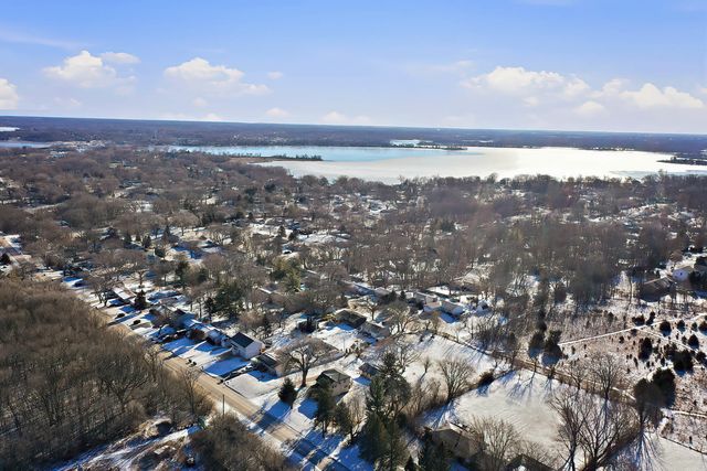 1001 W Broadway Street, Mchenry, IL 60051