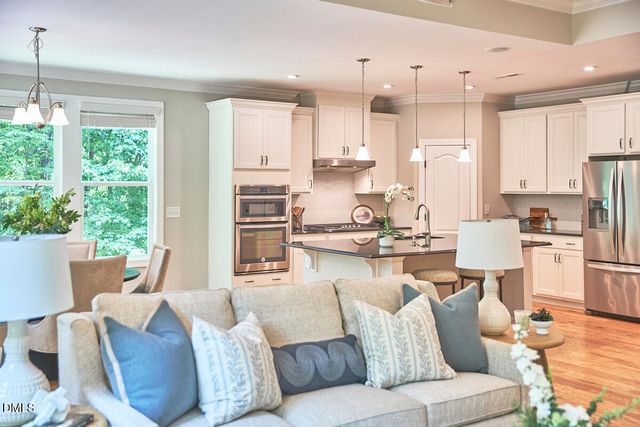 3828 Hickory Manor Drive, Apex, NC 27539