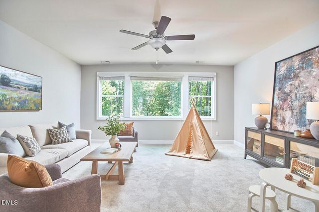 3828 Hickory Manor Drive, Apex, NC 27539