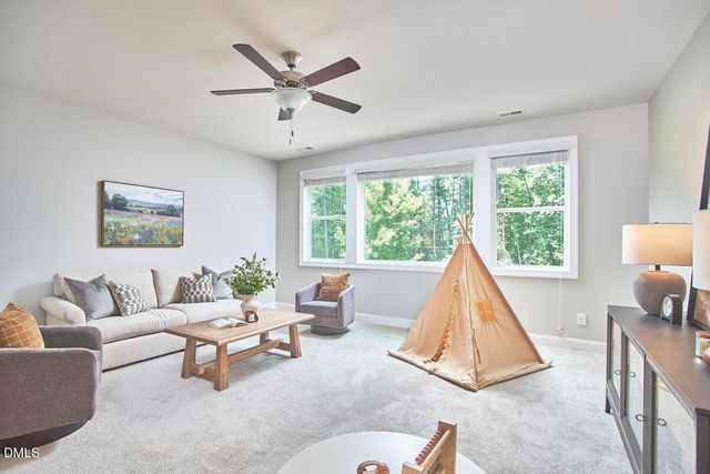 3828 Hickory Manor Drive, Apex, NC 27539
