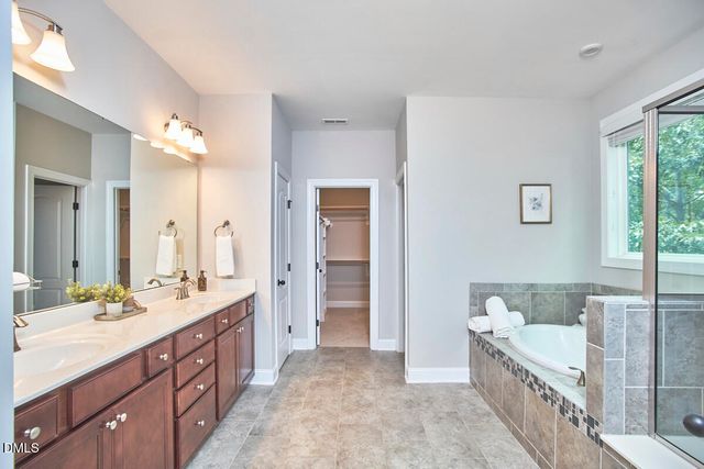 3828 Hickory Manor Drive, Apex, NC 27539