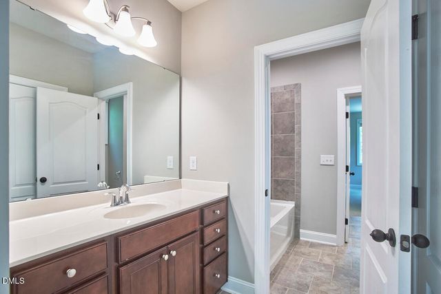 3828 Hickory Manor Drive, Apex, NC 27539
