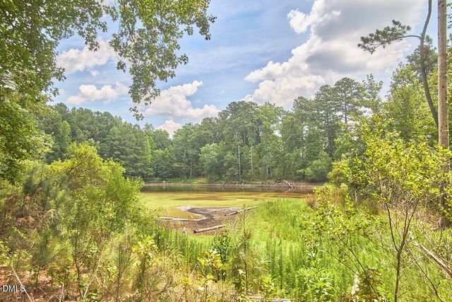 3828 Hickory Manor Drive, Apex, NC 27539