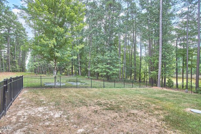 3828 Hickory Manor Drive, Apex, NC 27539