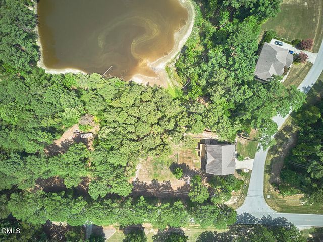 3828 Hickory Manor Drive, Apex, NC 27539