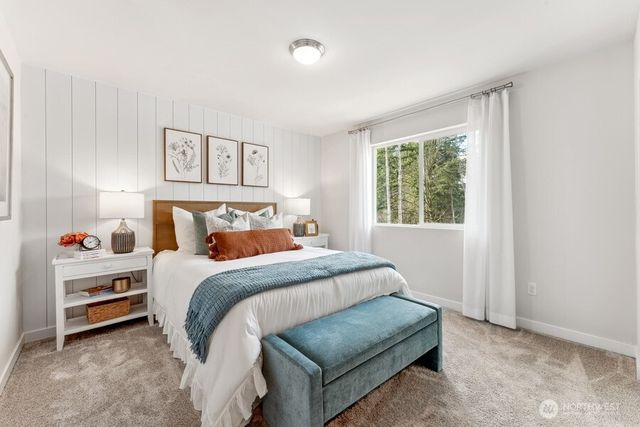 17500 NE Midnight Sun Loop, Poulsbo, WA 98370