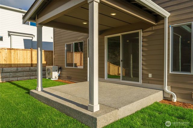 17500 NE Midnight Sun Loop, Poulsbo, WA 98370