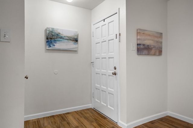 2808 Escada Drive 107, Farmers Branch, TX 75234