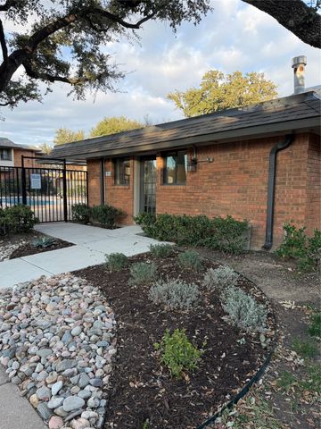 2808 Escada Drive 107, Farmers Branch, TX 75234