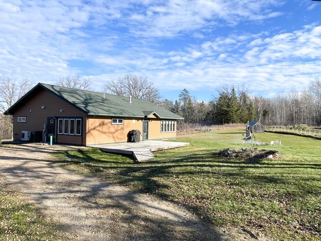 21280 State 92, Bagley, MN 56621