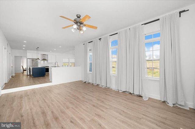 18106 BULLOCK CT, Hagerstown, MD 21740