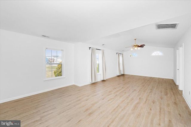 18106 BULLOCK CT, Hagerstown, MD 21740