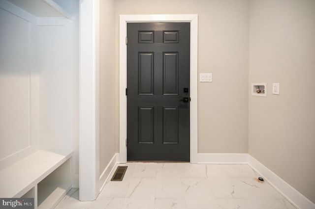 22 ROCK HILL CHURCH RD, Stafford, VA 22556