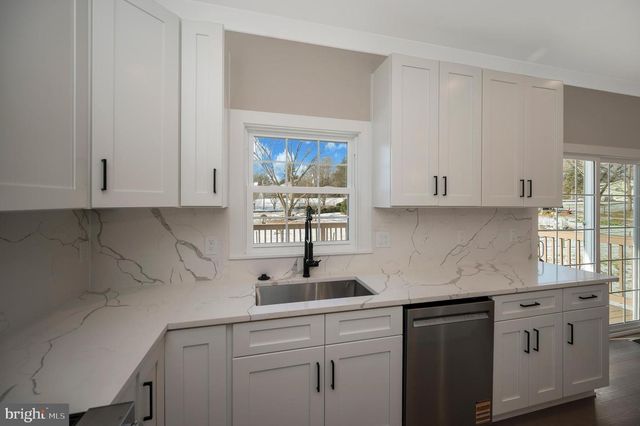 22 ROCK HILL CHURCH RD, Stafford, VA 22556