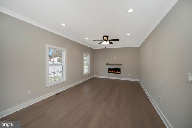 22 ROCK HILL CHURCH RD, Stafford, VA 22556