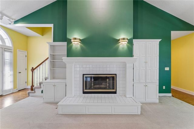 14936 Rhodes Circle, Lenexa, KS 66215