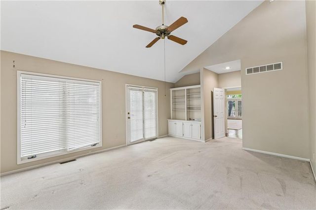 14936 Rhodes Circle, Lenexa, KS 66215