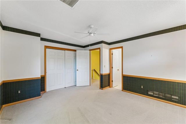 14936 Rhodes Circle, Lenexa, KS 66215