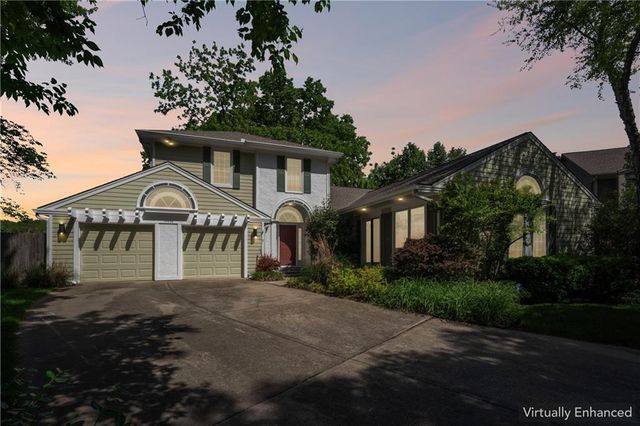 14936 Rhodes Circle, Lenexa, KS 66215