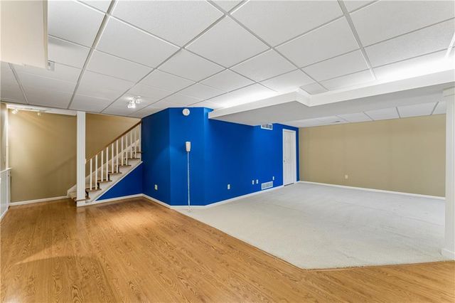 14936 Rhodes Circle, Lenexa, KS 66215