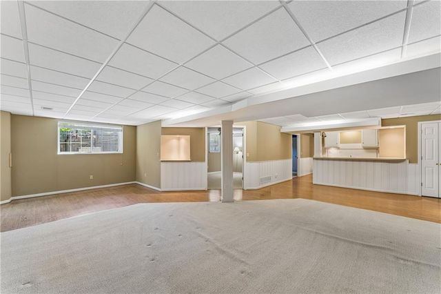 14936 Rhodes Circle, Lenexa, KS 66215