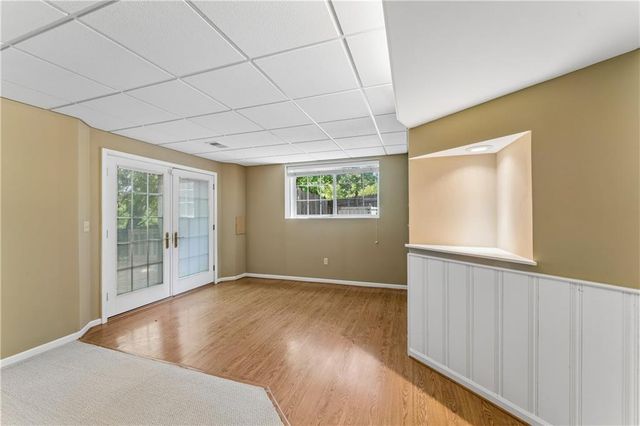 14936 Rhodes Circle, Lenexa, KS 66215
