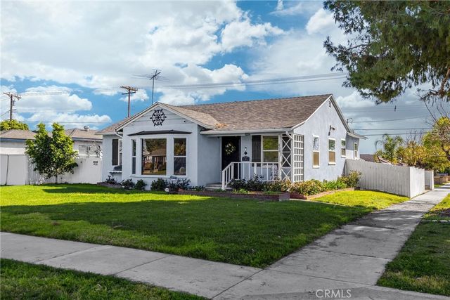 806 E I, Ontario, CA 91764