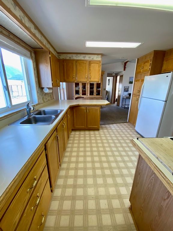 658 Revere Road, Eureka, MT 59917 photo 10