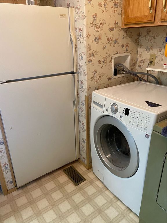 658 Revere Road, Eureka, MT 59917 photo 12