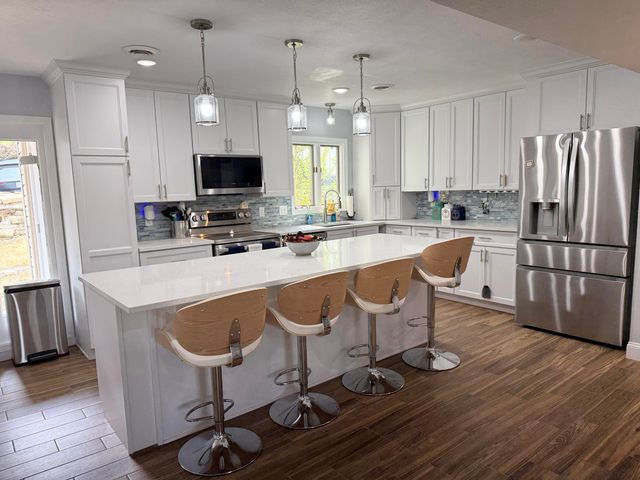 7 Port Holiday Drive Unit B, Kimberling City, MO 65686