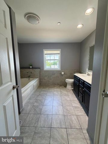 222 CHESTER RD, Enola, PA 17025