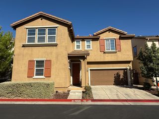 931 Willow Bridge Dr, Folsom, CA 95630