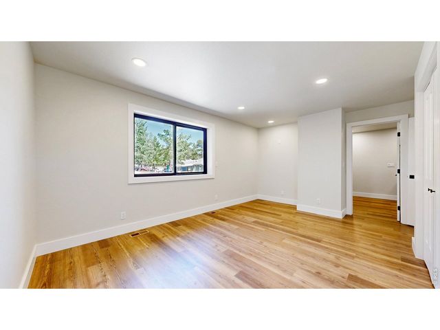 1013 Lexington Ln, Estes Park, CO 80517