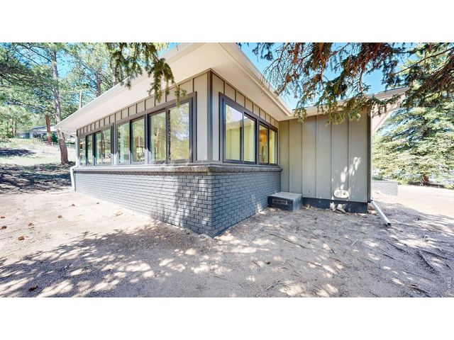 1013 Lexington Ln, Estes Park, CO 80517