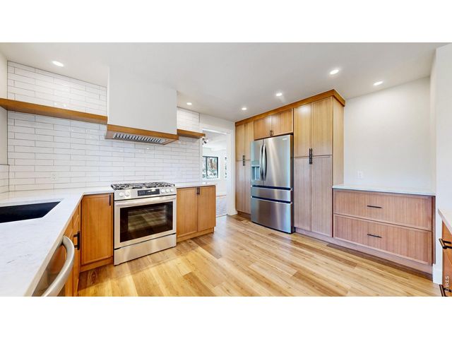 1013 Lexington Ln, Estes Park, CO 80517