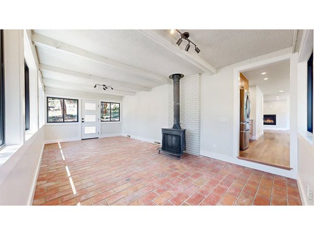 1013 Lexington Ln, Estes Park, CO 80517