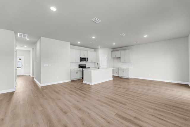 4022 Lemon Grass Lane, Ravenel, SC 29470