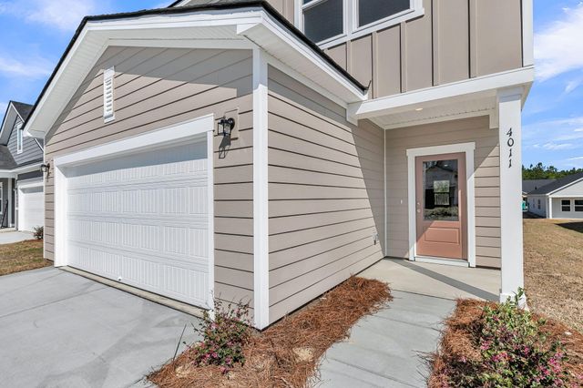 4022 Lemon Grass Lane, Ravenel, SC 29470