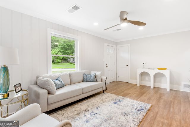 2260 Old Spring Road SE, Smyrna, GA 30080