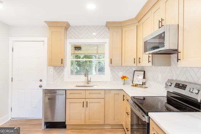 2260 Old Spring Road SE, Smyrna, GA 30080