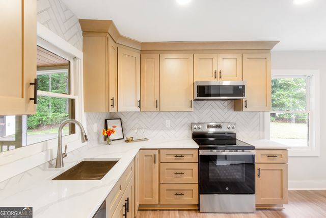 2260 Old Spring Road SE, Smyrna, GA 30080