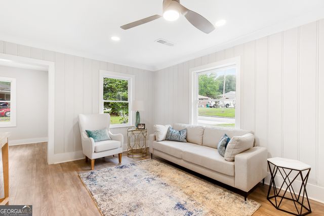 2260 Old Spring Road SE, Smyrna, GA 30080