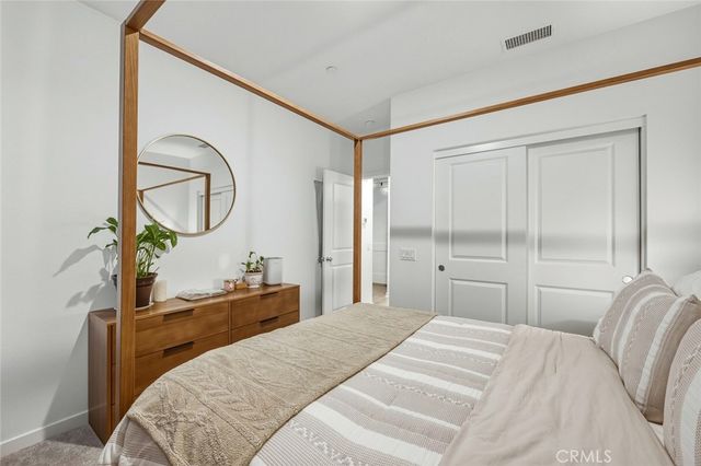 960 N Tangent Privado 303, Ontario, CA 91764