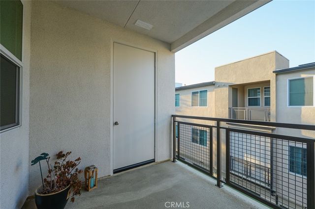 960 N Tangent Privado 303, Ontario, CA 91764