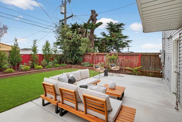 490 Westmoor Avenue, Daly City, CA 94015