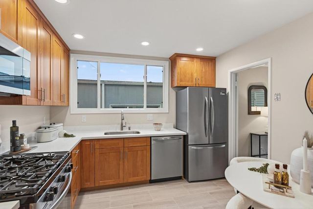 490 Westmoor Avenue, Daly City, CA 94015