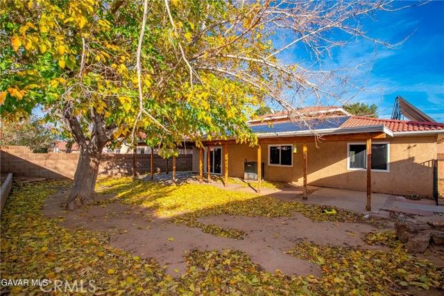 43637 Rembrandt, Lancaster, CA 93535