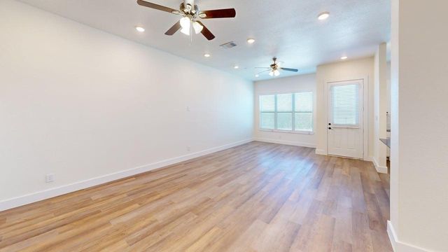 257 Mule Deer Drive, Frisco, TX 75068