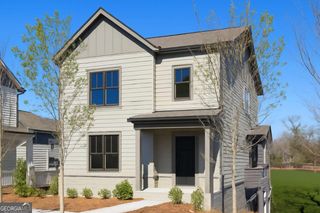 3315 Stillwood Lane, Hapeville, GA 30354