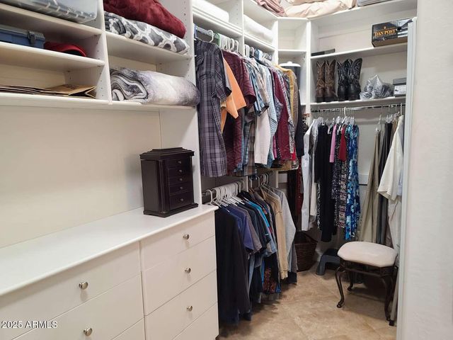 3337 W LINKS Drive, Phoenix, AZ 85086